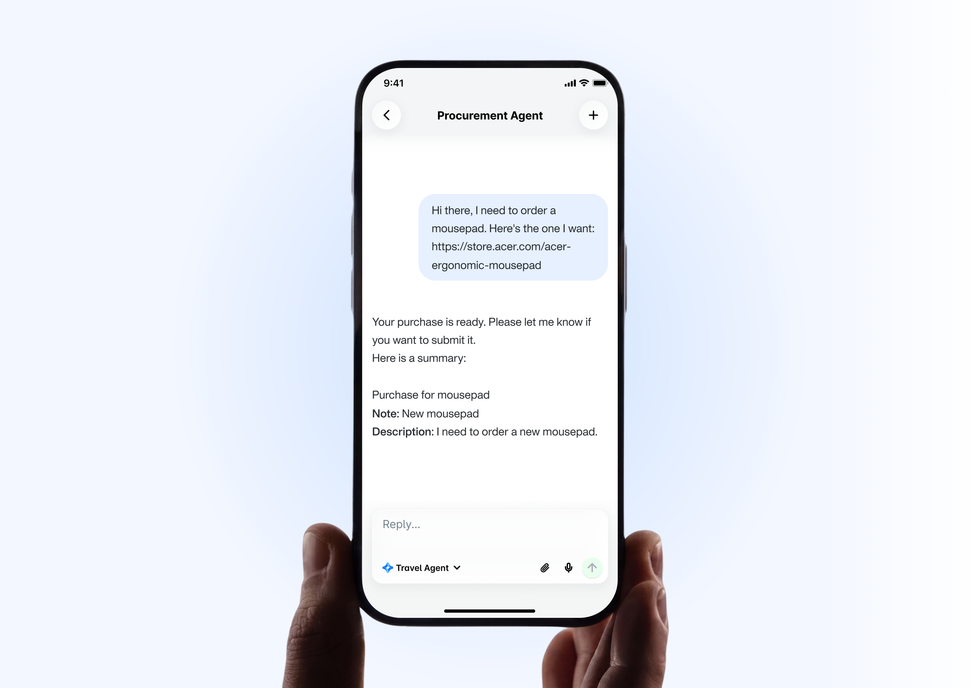 A visualisation showing that you can receive, validate, process and pay structured eInvoices — including XRechnung, ZUGFeRD, Factur-X, and Peppol BIS 3.0.